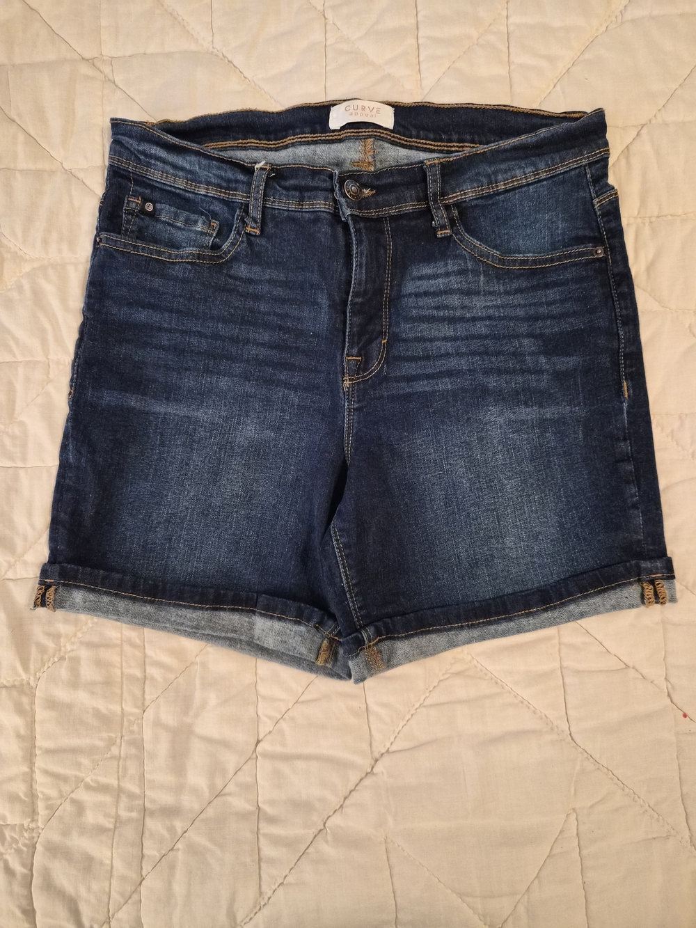 Curve Appeal Mid Rise Shorts- Size 8/29